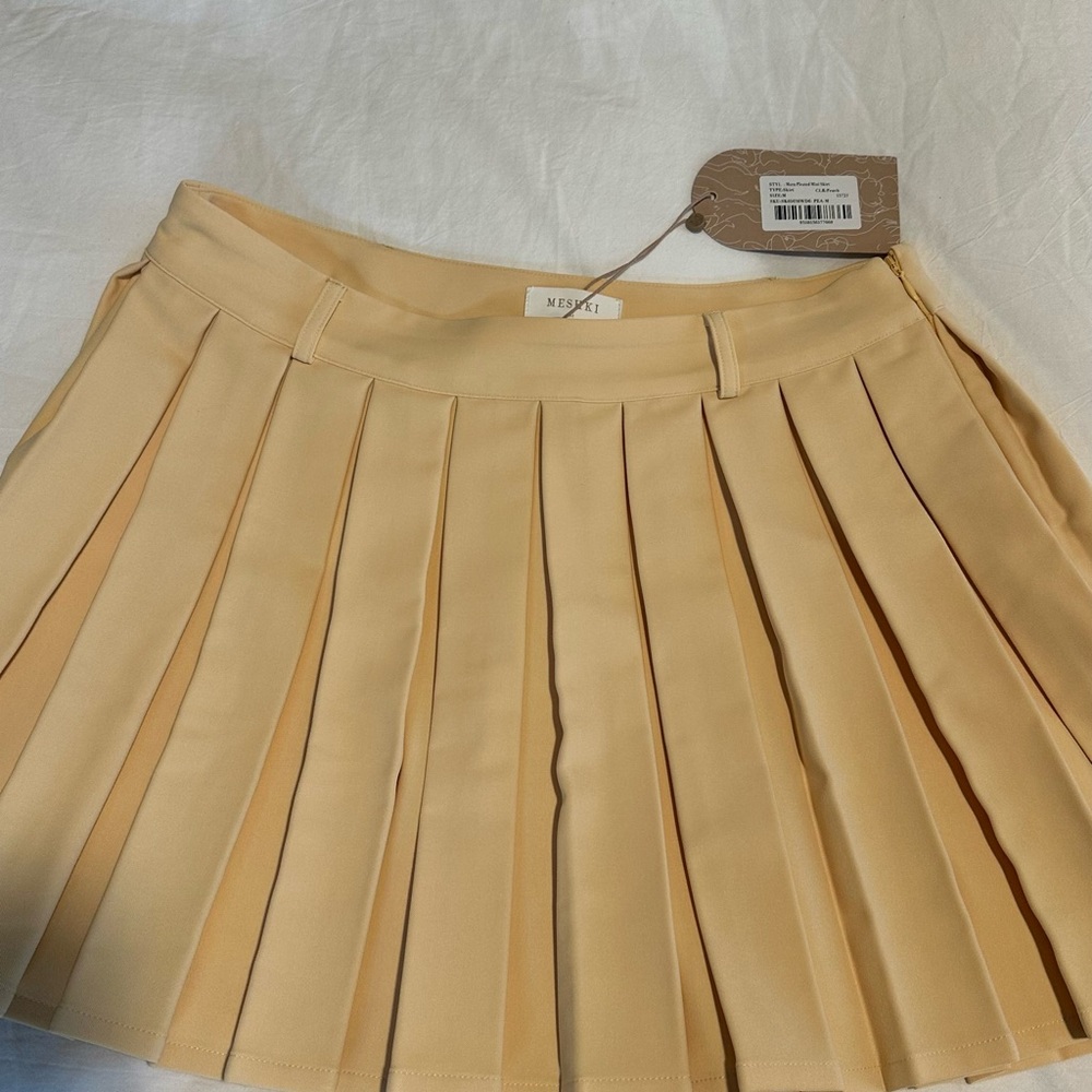 Meshki Pleated Women's Skirt peach